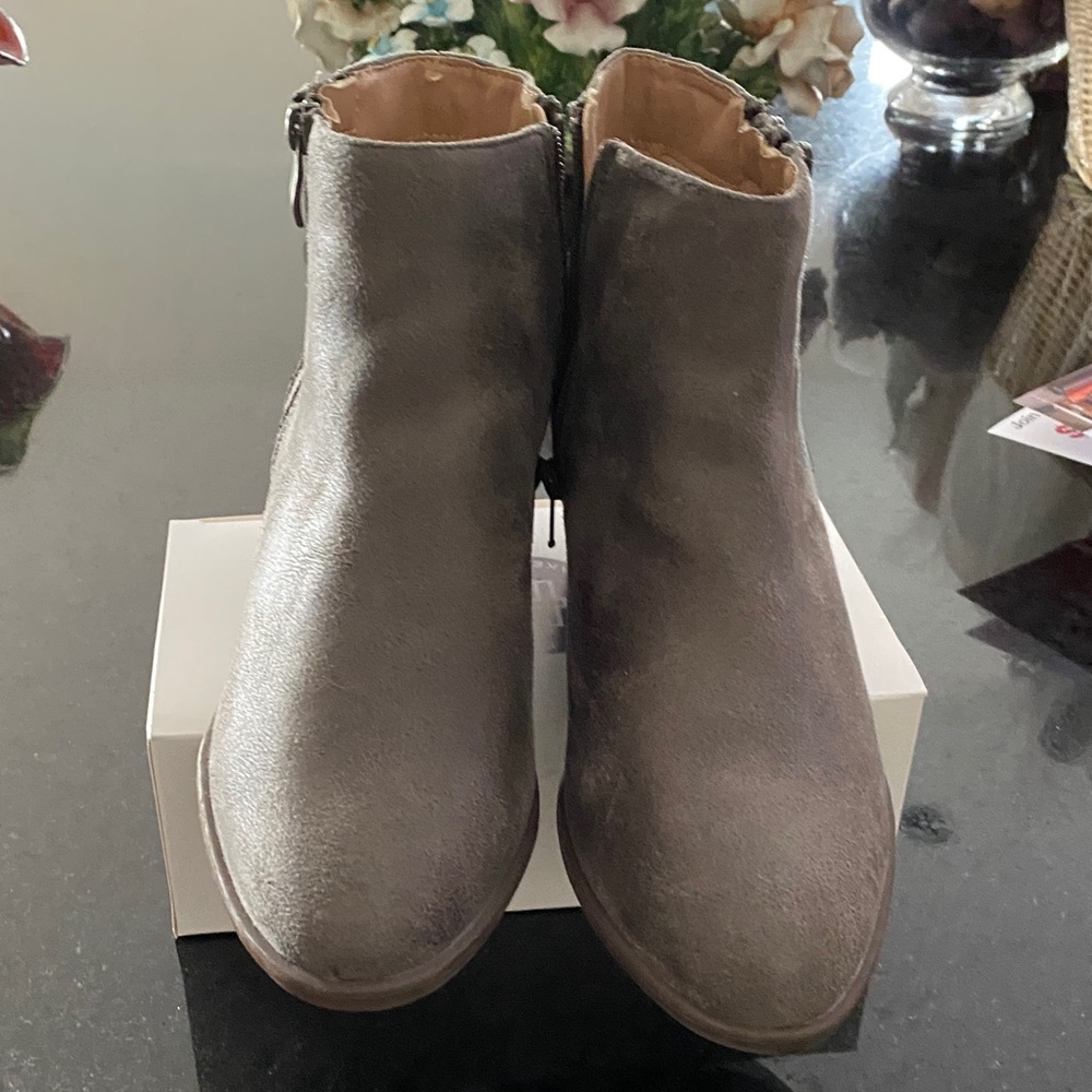 Journee Collection Metallic Gray Ankle Booties